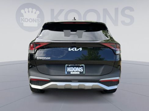 Used 2023 Kia Sportage EX FWD image 15