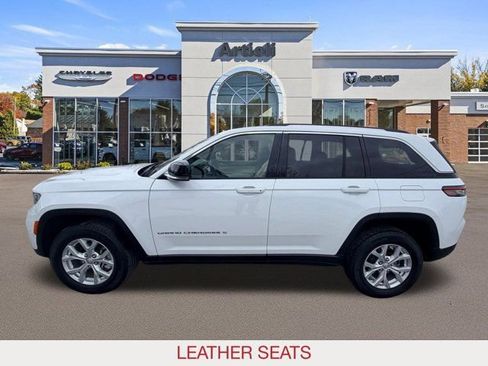 Certified 2023 Jeep Grand Cherokee Limited image 5