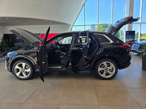 New 2025 Audi Q5 Premium Plus image 10