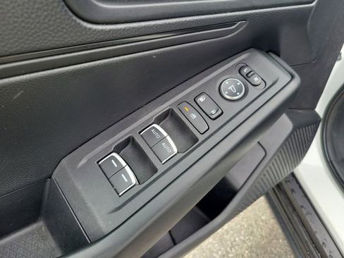 Certified 2024 Honda Accord LX image 9