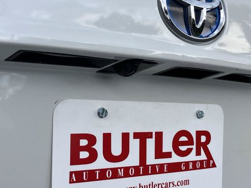 Certified 2020 Toyota Highlander XLE FWD image 11