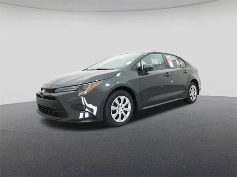 New 2026 Toyota Corolla LE image 17