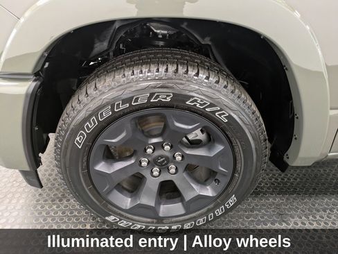 Used 2026 RAM 1500 Big Horn AWD/4WD image 9