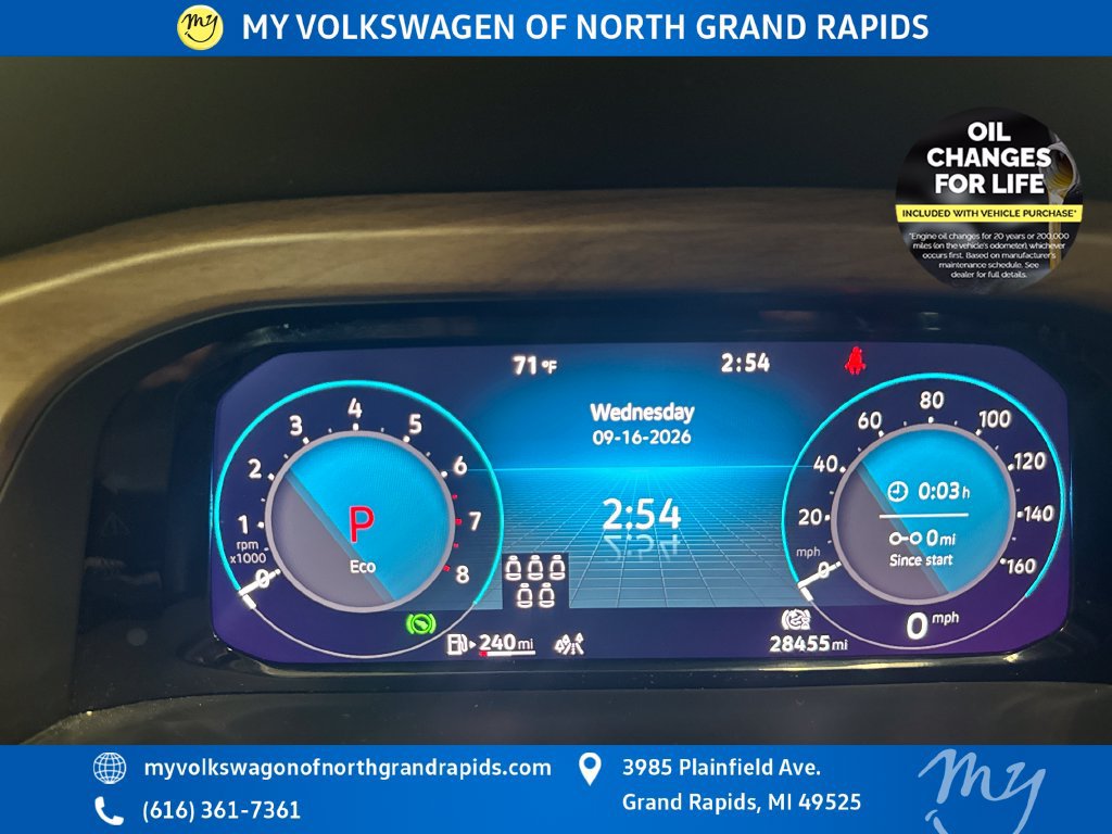 Used 2024 Volkswagen Atlas SE AWD/4WD image 18