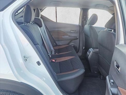 Used 2024 Nissan Kicks SR image 20