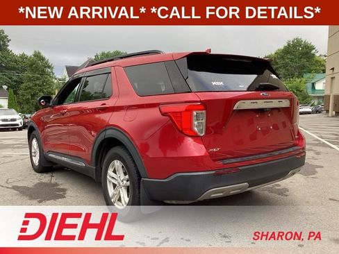 Used 2020 Ford Explorer XLT w/ Equipment Group 202A AWD/4WD image 5
