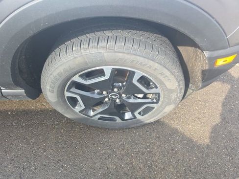 Used 2023 Ford Bronco Sport Outer Banks w/ Tech Package image 3