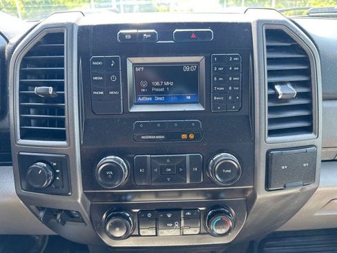 Used 2019 Ford F350 XL w/ Power Equipment Group AWD/4WD image 16