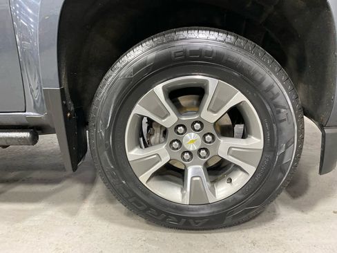 Used 2017 Chevrolet Colorado Z71 image 31
