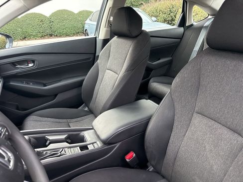 Certified 2023 Honda Accord EX image 24