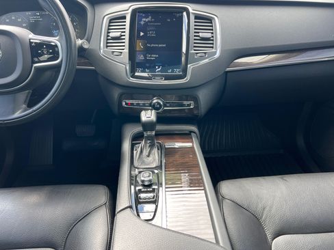 Used 2018 Volvo XC90 T5 Momentum w/ Convenience Package AWD/4WD image 12