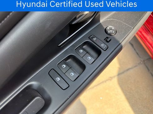 Certified 2025 Hyundai Elantra Sport FWD image 14