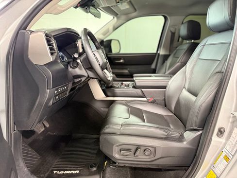 Used 2024 Toyota Tundra SR5 w/ SR5 Premium Package AWD/4WD image 12
