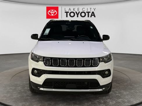 Used 2024 Jeep Compass Limited AWD/4WD image 14