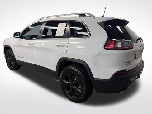 Used 2019 Jeep Cherokee Limited AWD/4WD image 4