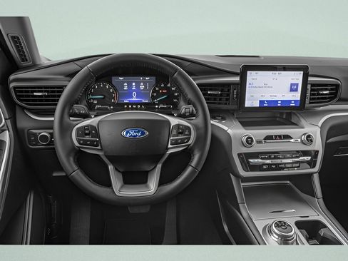 Used 2023 Ford Explorer XLT image 7