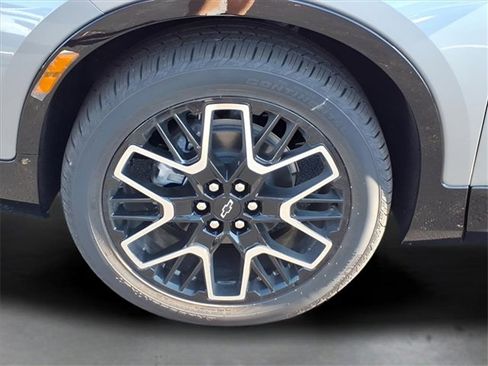 New 2025 Chevrolet Blazer RS w/ Driver Confidence II Package image 23