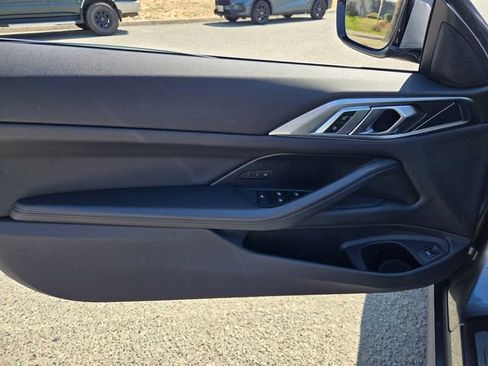 Used 2021 BMW 430i Convertible w/ Convenience Package image 15