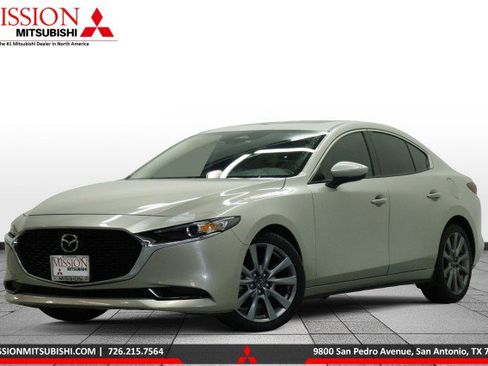 Used 2024 MAZDA MAZDA3 s FWD image 1