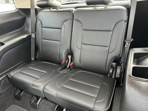 Used 2022 GMC Acadia Denali image 14