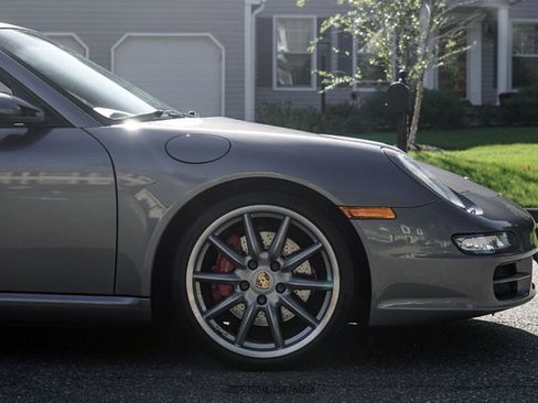 Used 2006 Porsche 911 Carrera S RWD image 11