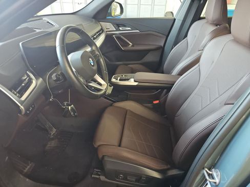 Used 2025 BMW X2 xDrive28i w/ Premium Package AWD/4WD image 16