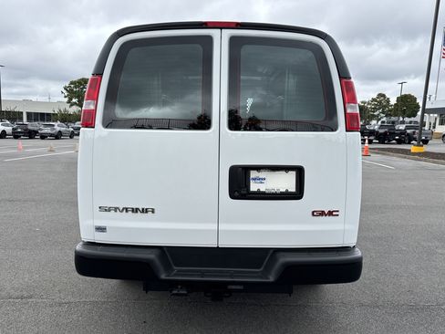 New 2025 GMC Savana 2500 w/ Driver Convenience Package image 9