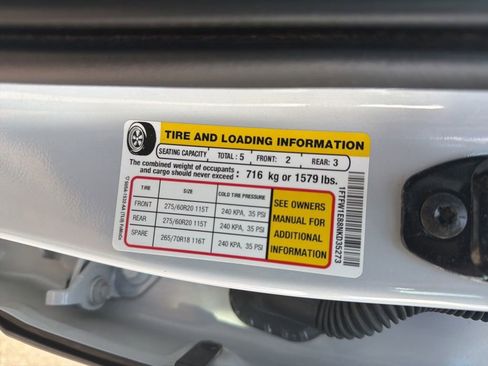 Used 2022 Ford F150 Lariat w/ Equipment Group 502A High image 14