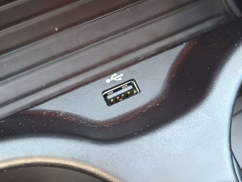 Used 2019 BMW 530i w/ Convenience Package image 31