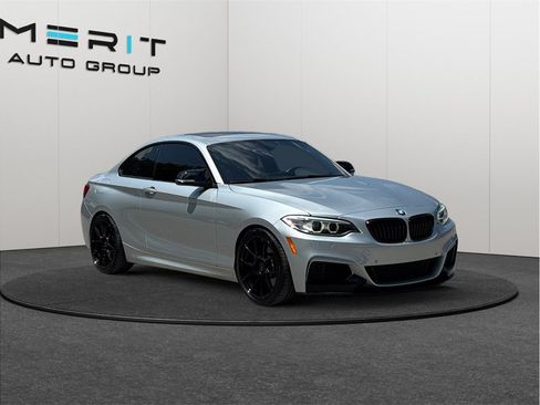 Used 2017 BMW M240i Coupe RWD image 1