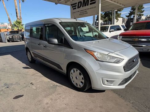 Used 2020 Ford Transit Connect XLT image 3