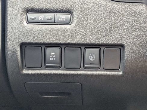 Used 2020 Nissan Murano S w/ Technology Package FWD image 19