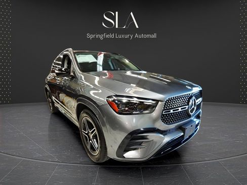 Used 2024 Mercedes-Benz GLE 350 4MATIC w/ AMG Line Exterior image 3
