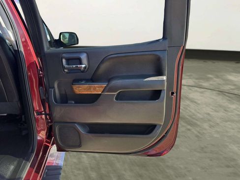 Used 2017 Chevrolet Silverado 1500 High Country image 19