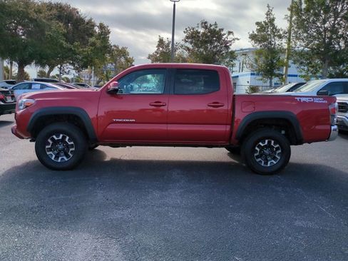 Used 2022 Toyota Tacoma SR5 image 7