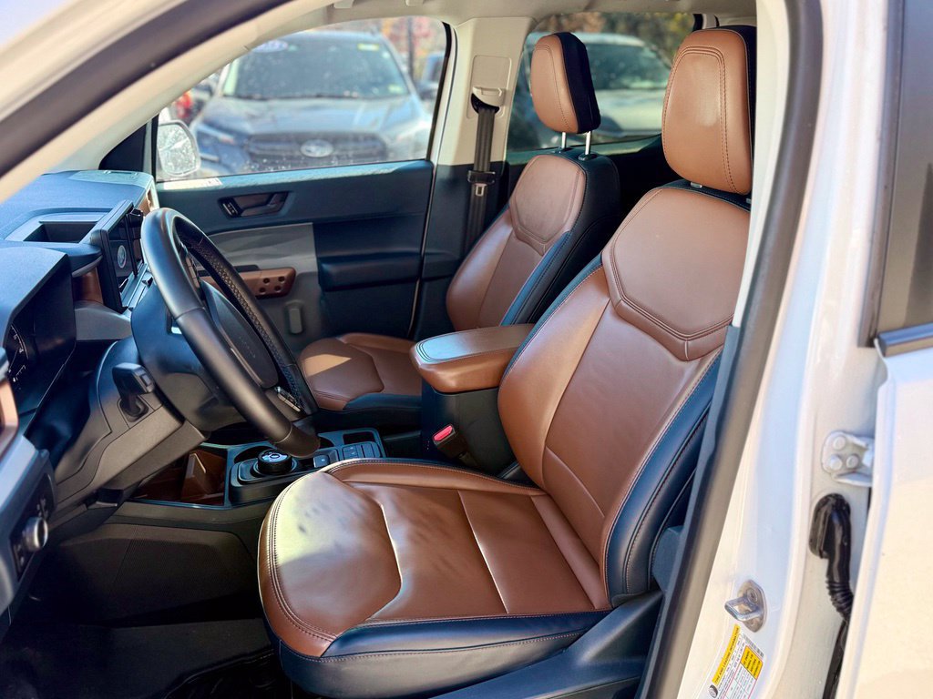 Used 2024 Ford Maverick Lariat FWD image 5