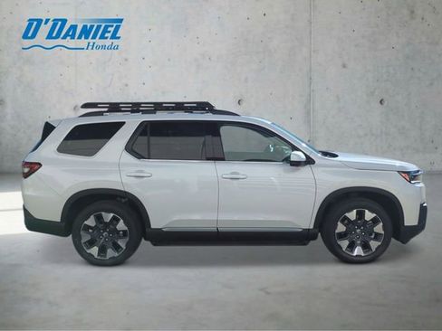 New 2026 Honda Pilot Touring image 6