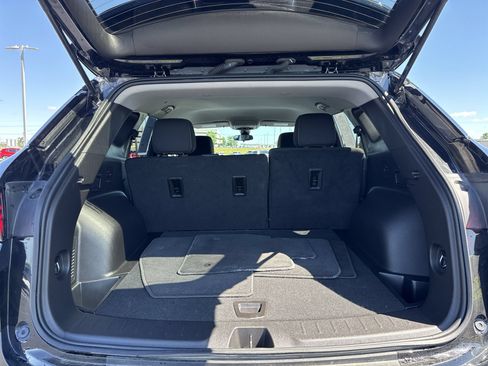 Certified 2025 Chevrolet Blazer LT AWD/4WD image 23