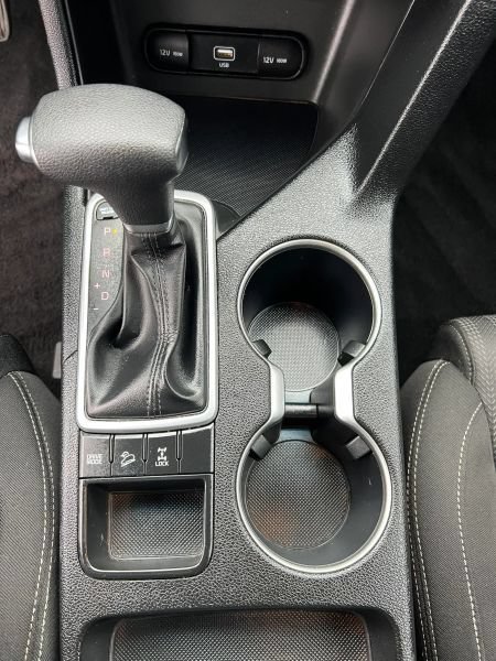 Used 2020 Kia Sportage LX AWD/4WD image 24