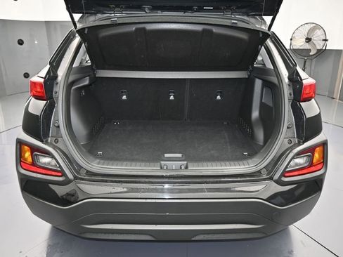 Used 2021 Hyundai Kona SE image 34