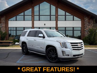 Used 2016 Cadillac Escalade Luxury