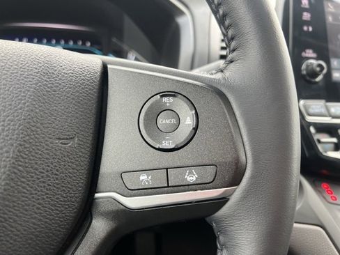 Used 2023 Honda Odyssey EX-L image 16