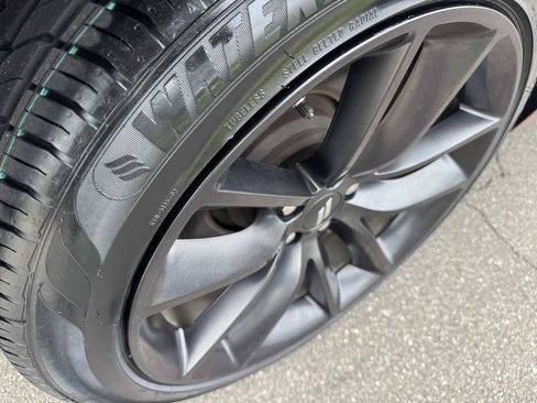 Used 2022 Dodge Challenger R/T w/ Plus Package image 27