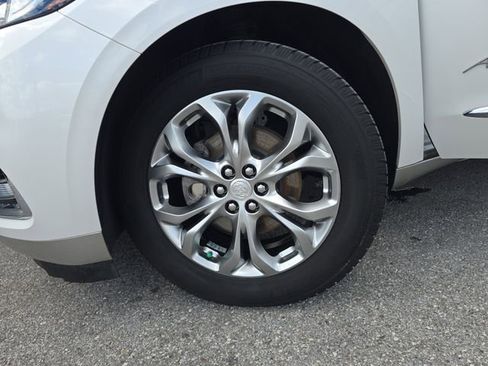 Certified 2019 Buick Enclave Avenir w/ Avenir Technology Package AWD/4WD image 27