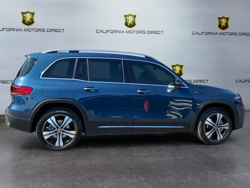 Used 2023 Mercedes-Benz EQB 250+ w/ Exclusive Package image 4
