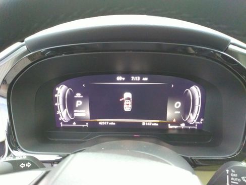 Used 2023 INFINITI QX60 Luxe w/ Vision Package image 6