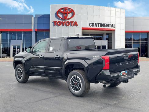 New 2026 Toyota Tacoma TRD Sport AWD/4WD image 5