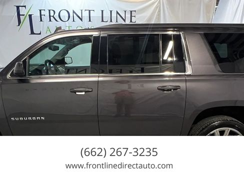 Used 2017 Chevrolet Suburban LS RWD image 4