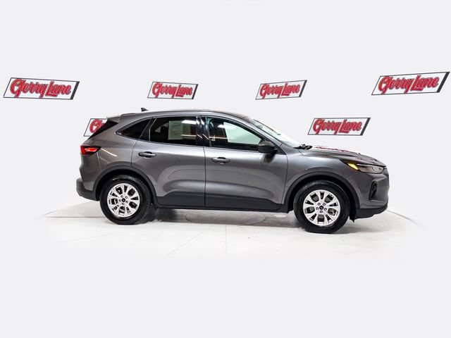 Used 2025 Ford Escape Active FWD image 3