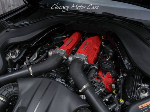 Used 2024 Ferrari Roma Spider RWD image 32